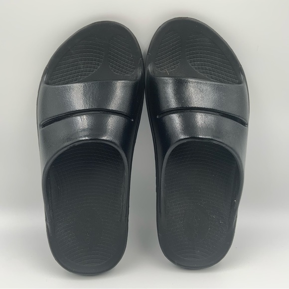 OOFOS Shoes Oofos Oofos Ooahh Luxe Ladies Slippers Black M Size 9 W